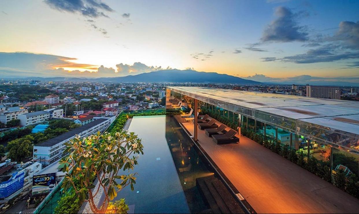 The Astra Suites Chiang Mai Exterior photo