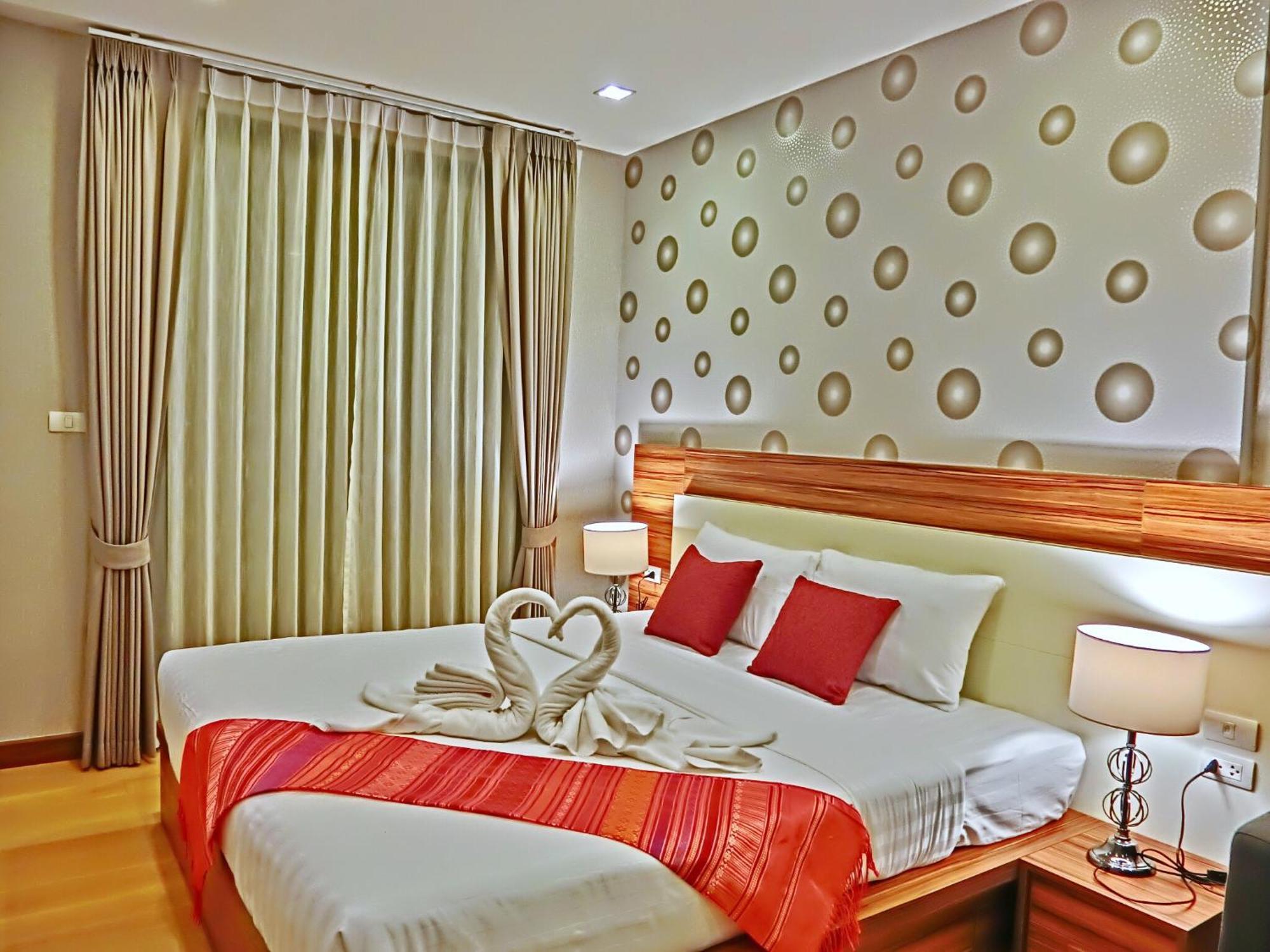 The Astra Suites Chiang Mai Exterior photo