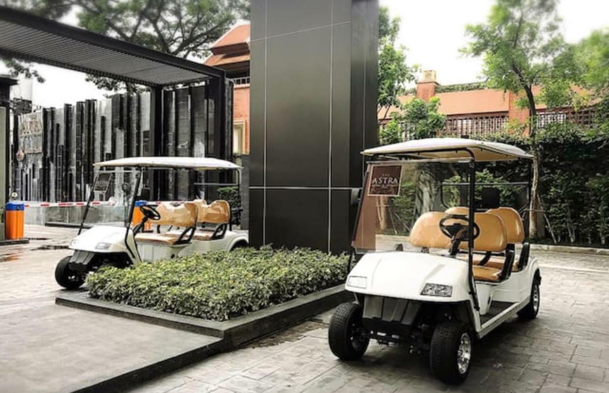 The Astra Suites Chiang Mai Exterior photo
